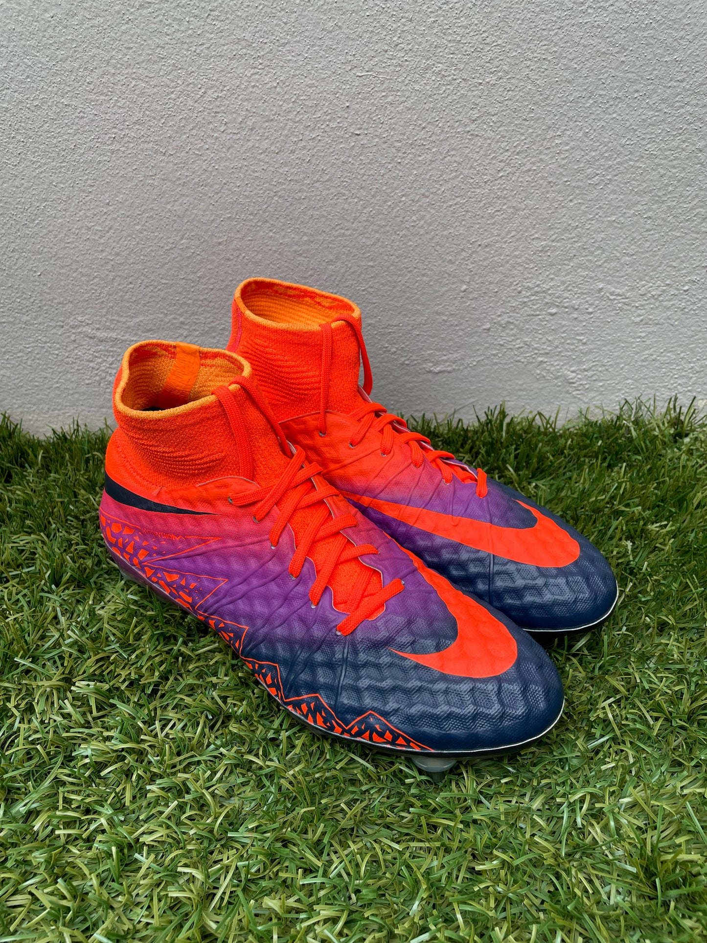 Nike Hypervenom Phantom II (6.5US)