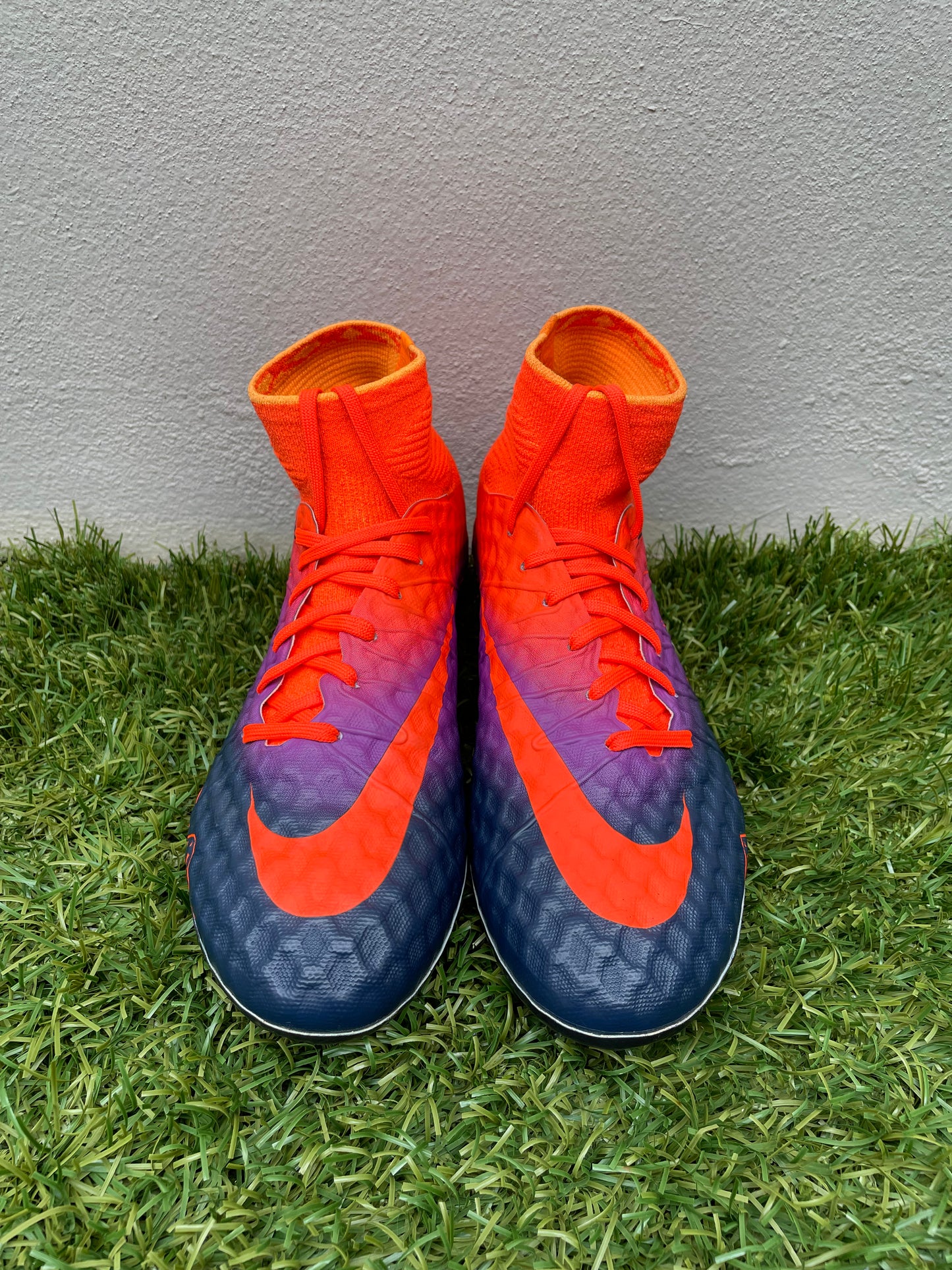 Nike Hypervenom Phantom II (6.5US)