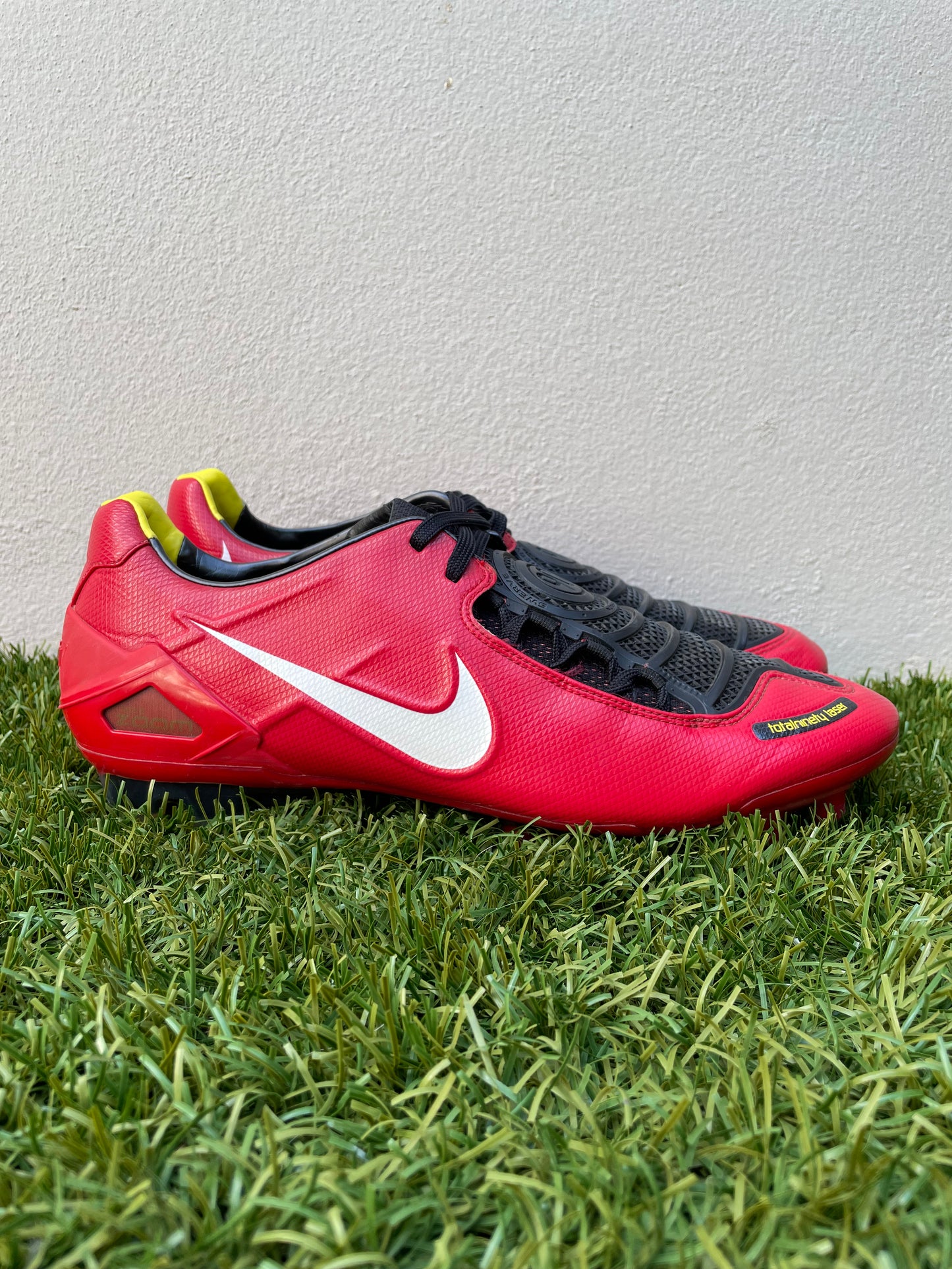 Nike Total90 Laser I (12US)