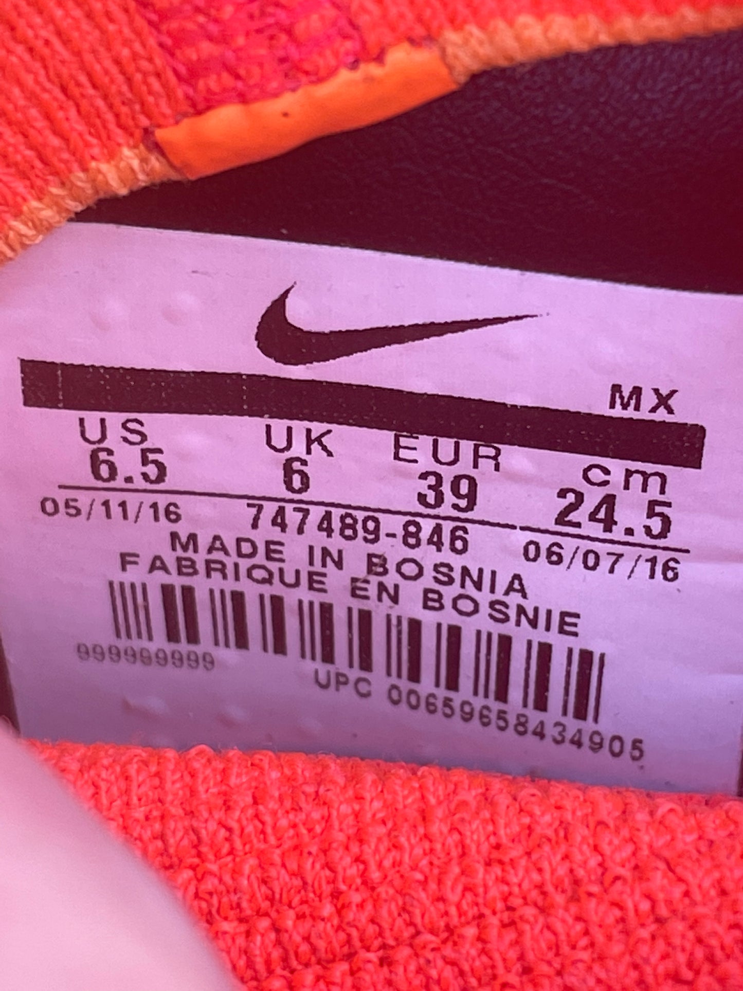Nike Hypervenom Phantom II (6.5US)