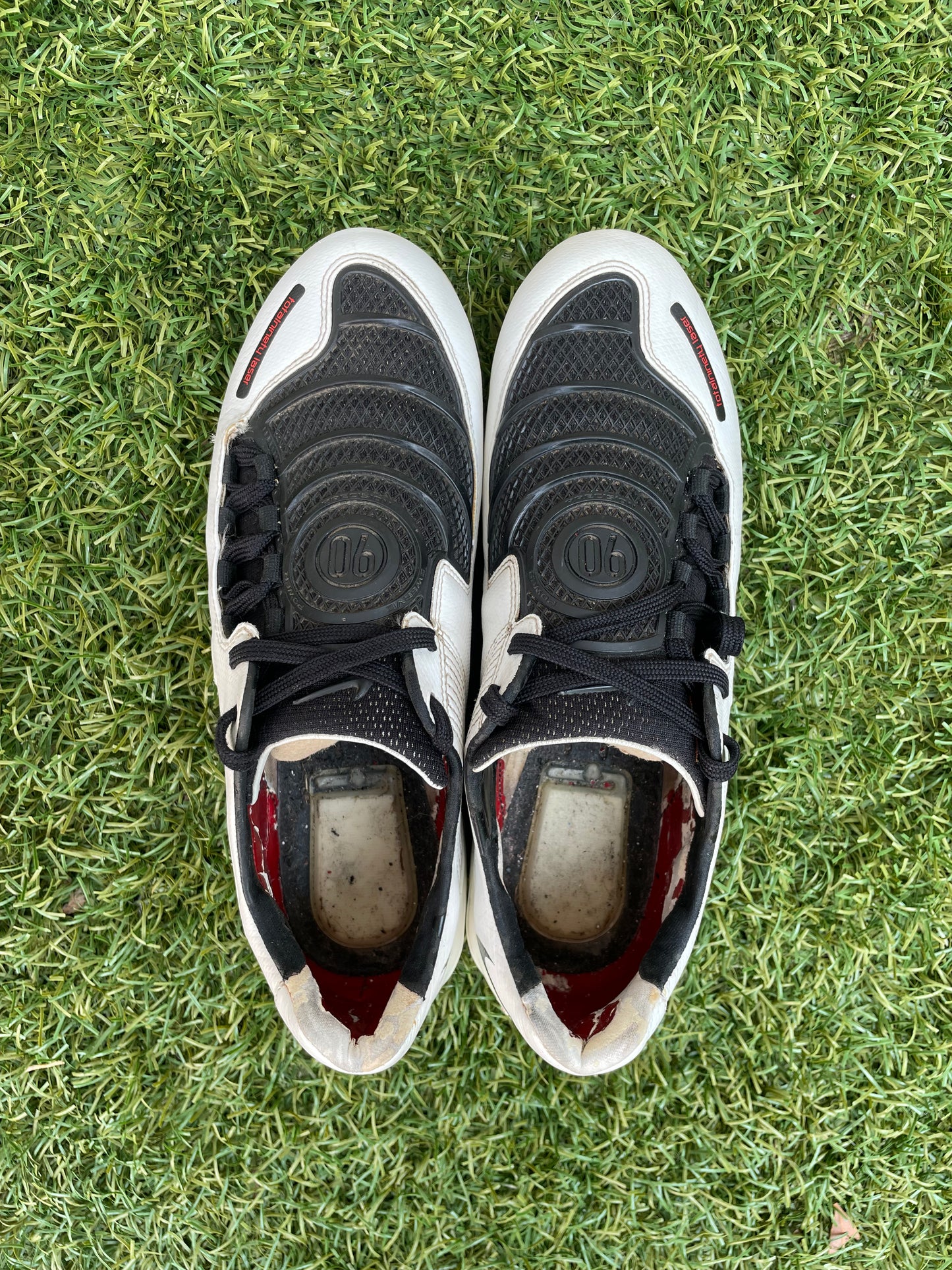 Nike Total90 Laser I (9.5US)