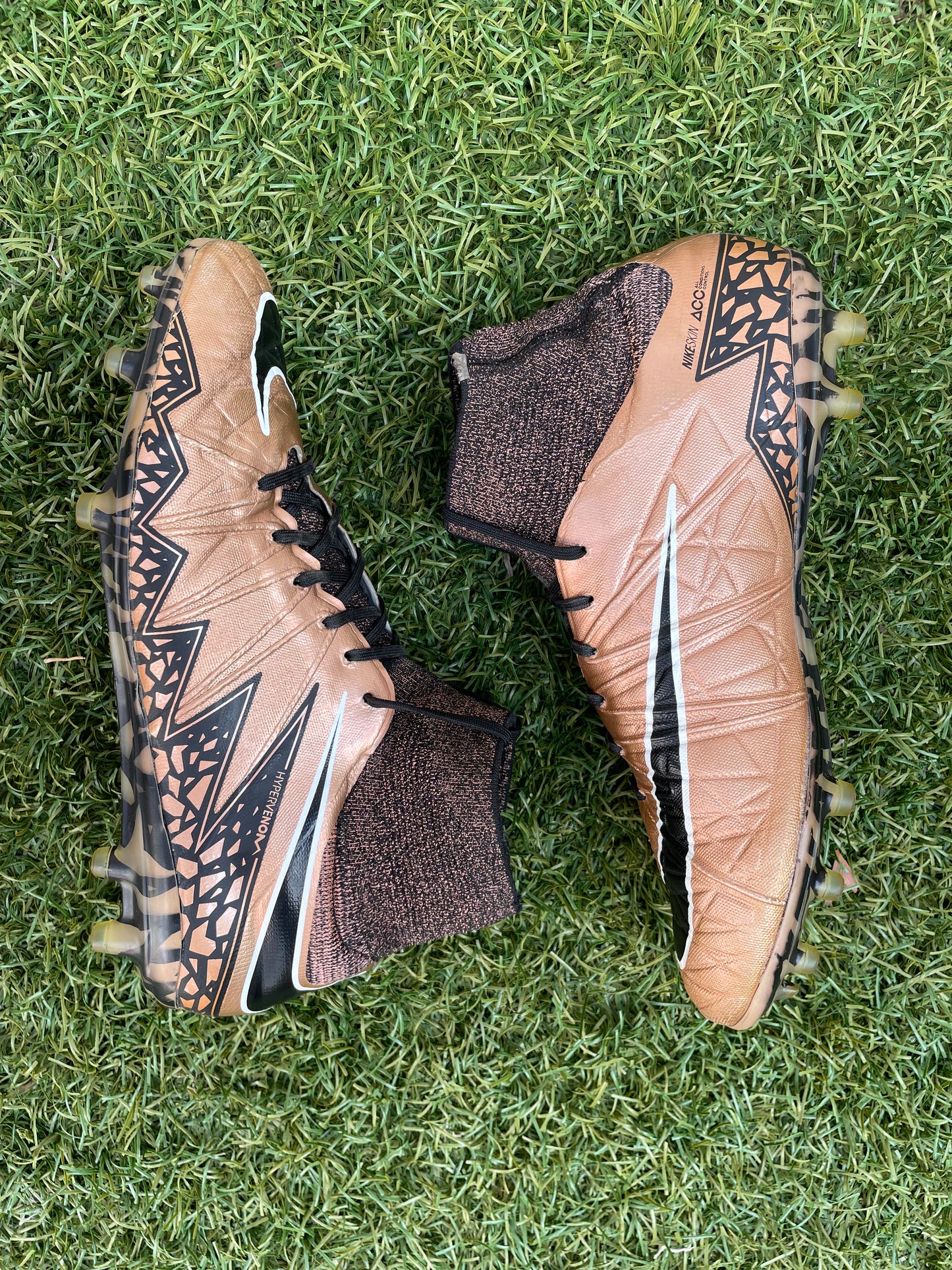 Nike Hypervenom Phantom II (10US)