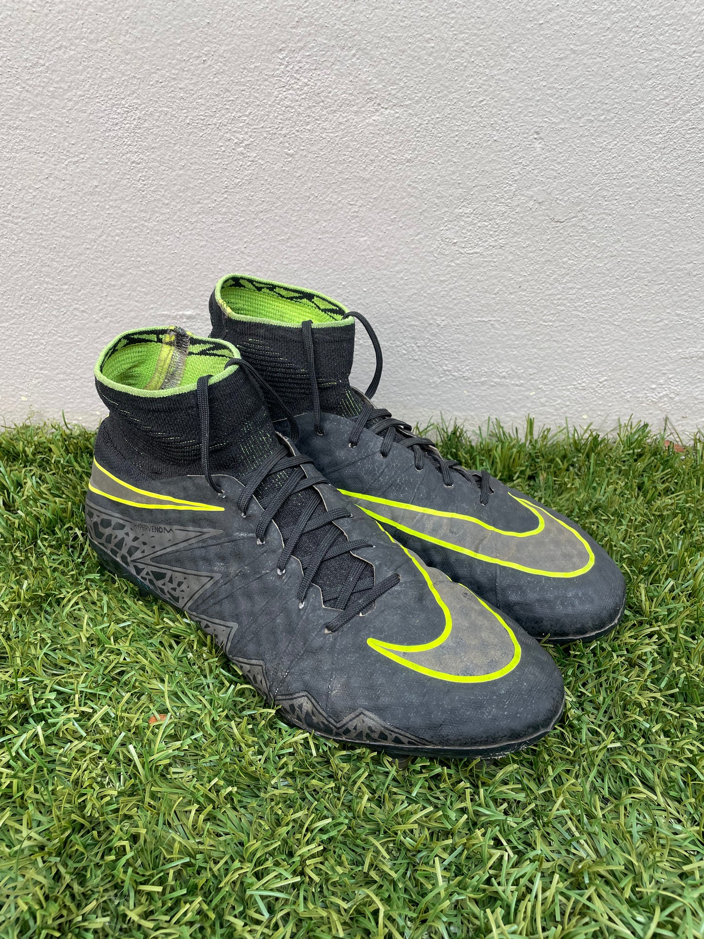 Nike Hypervenom Phantom II (9.5US)