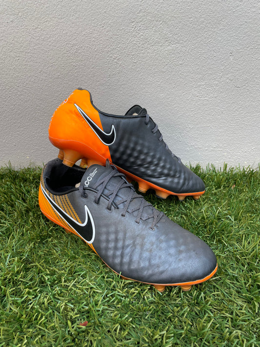 Nike Magista Opus II (7.5US)