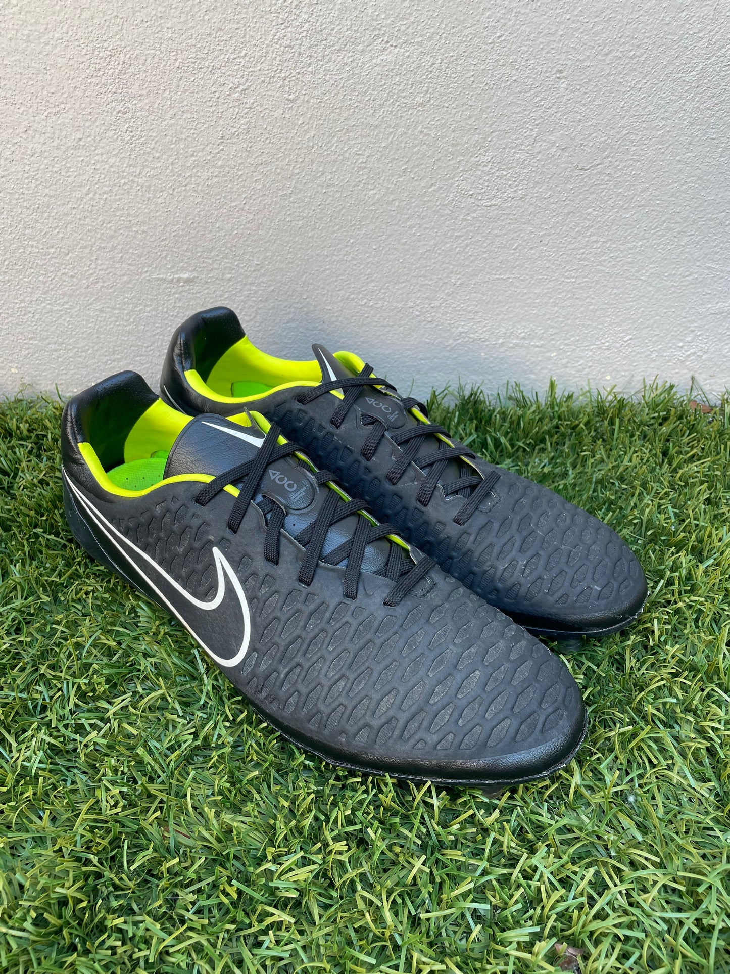 Nike Magista Opus I (11US)