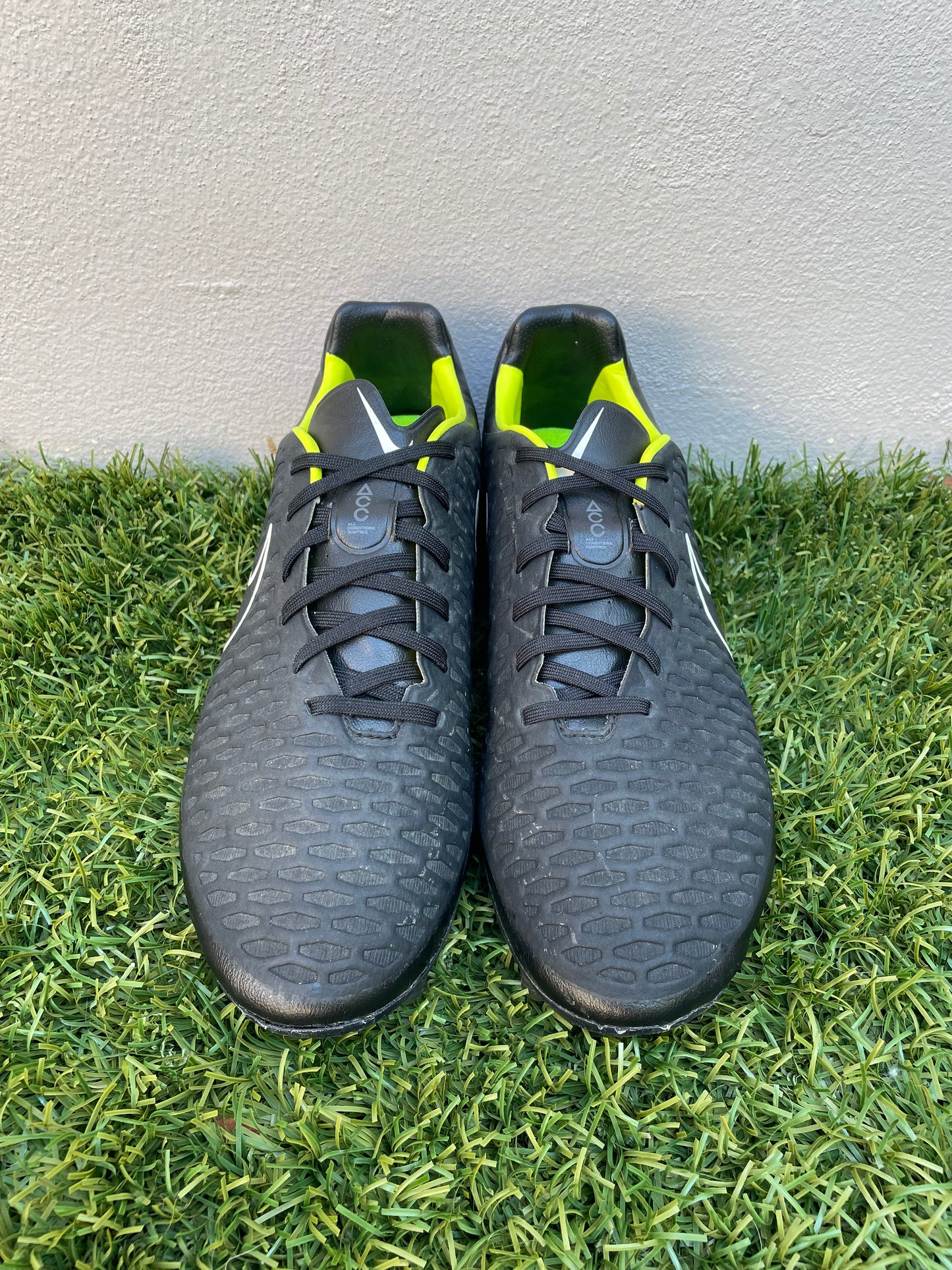 Nike Magista Opus I (11US)