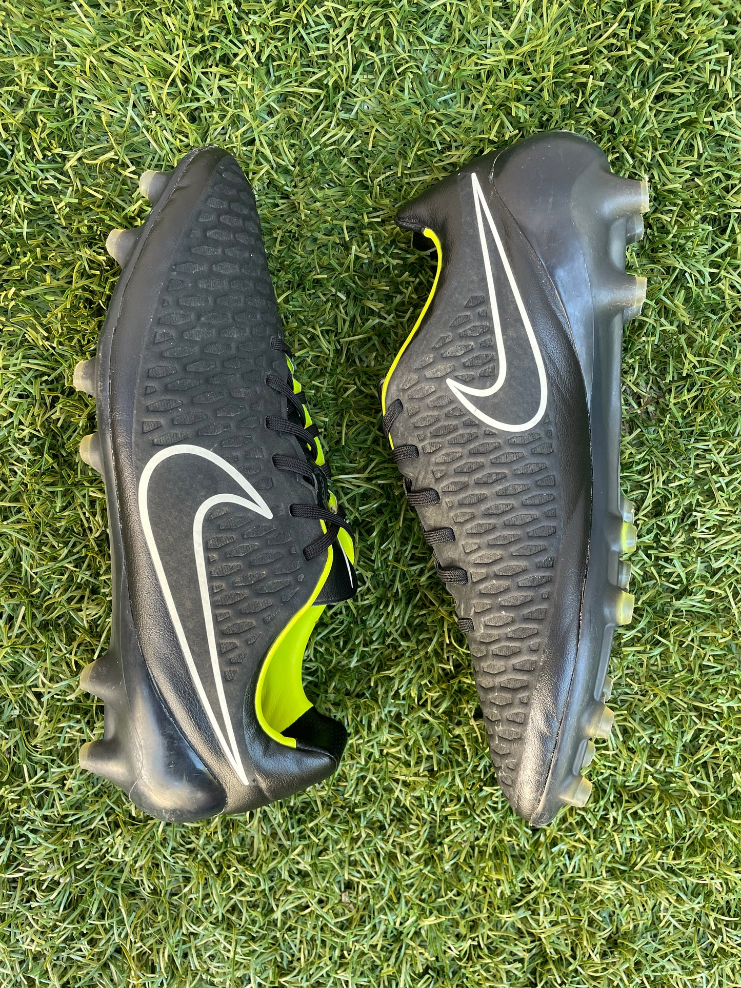 Nike Magista Opus I (11US)