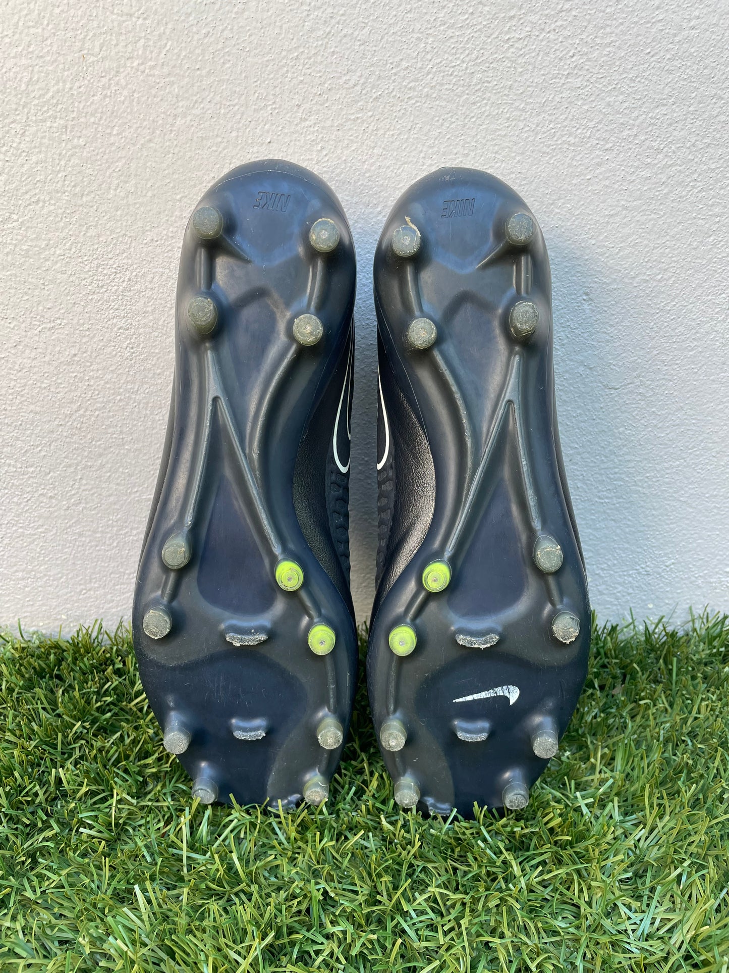Nike Magista Opus I (11US)
