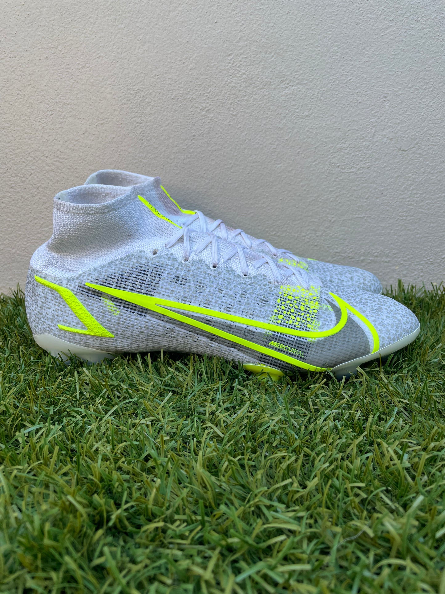 Nike Mercurial Superfly VIII (10.5US)