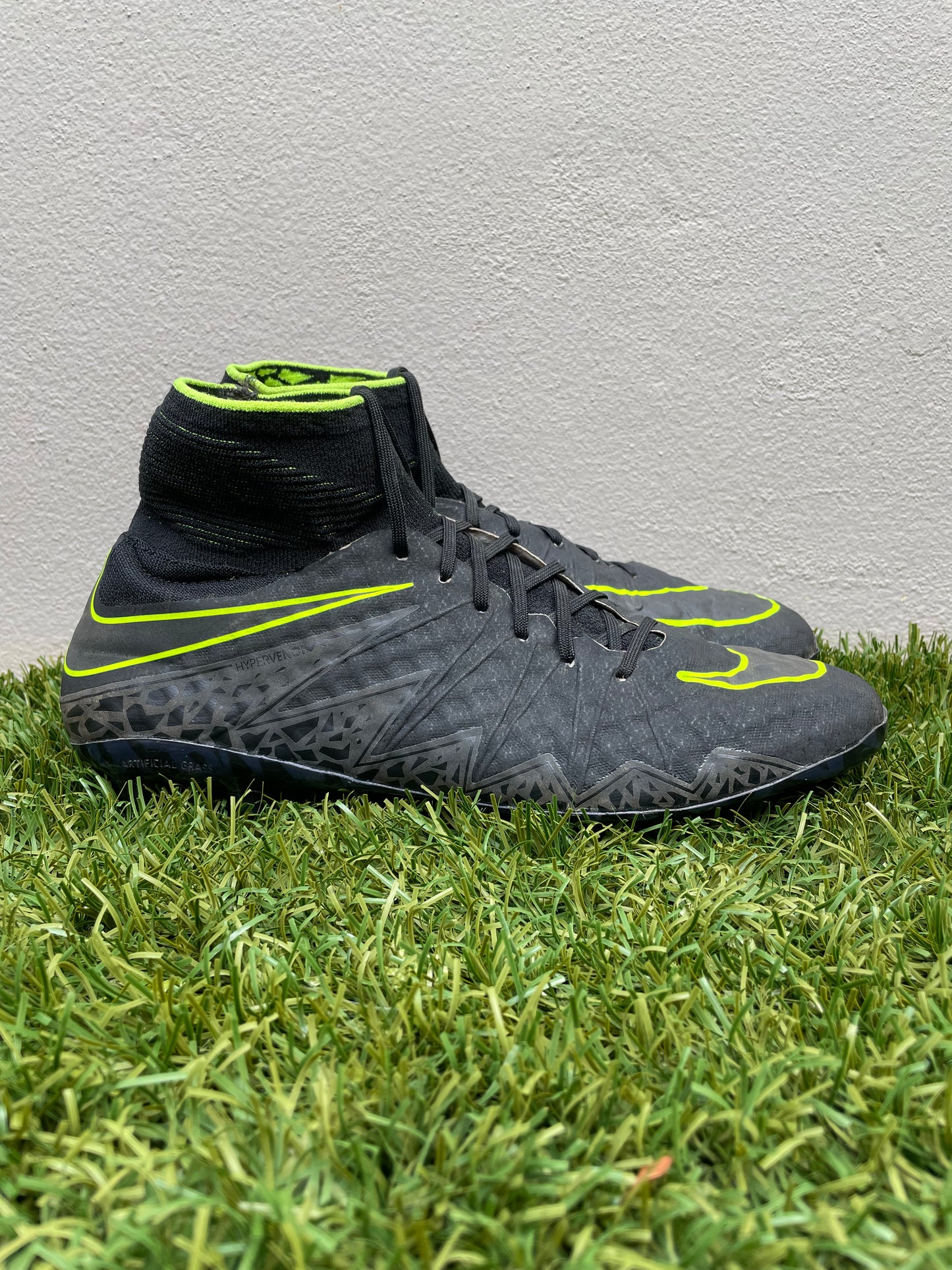 Nike Hypervenom Phantom II (10US)