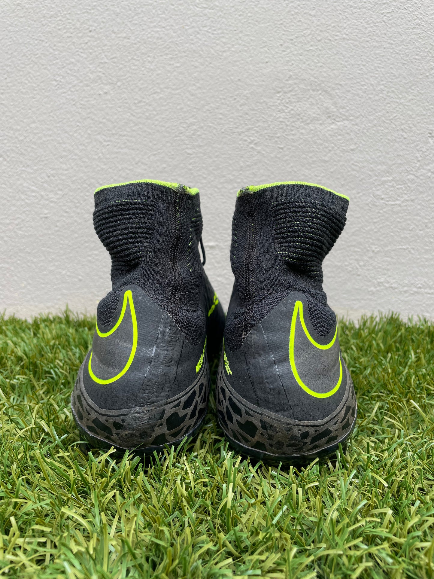 Nike Hypervenom Phantom II (10US)