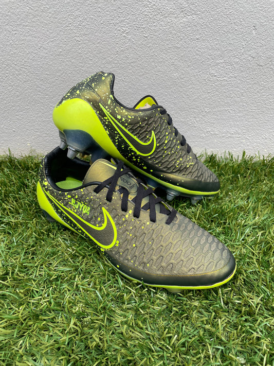 Nike Magista Opus I (7.5US)